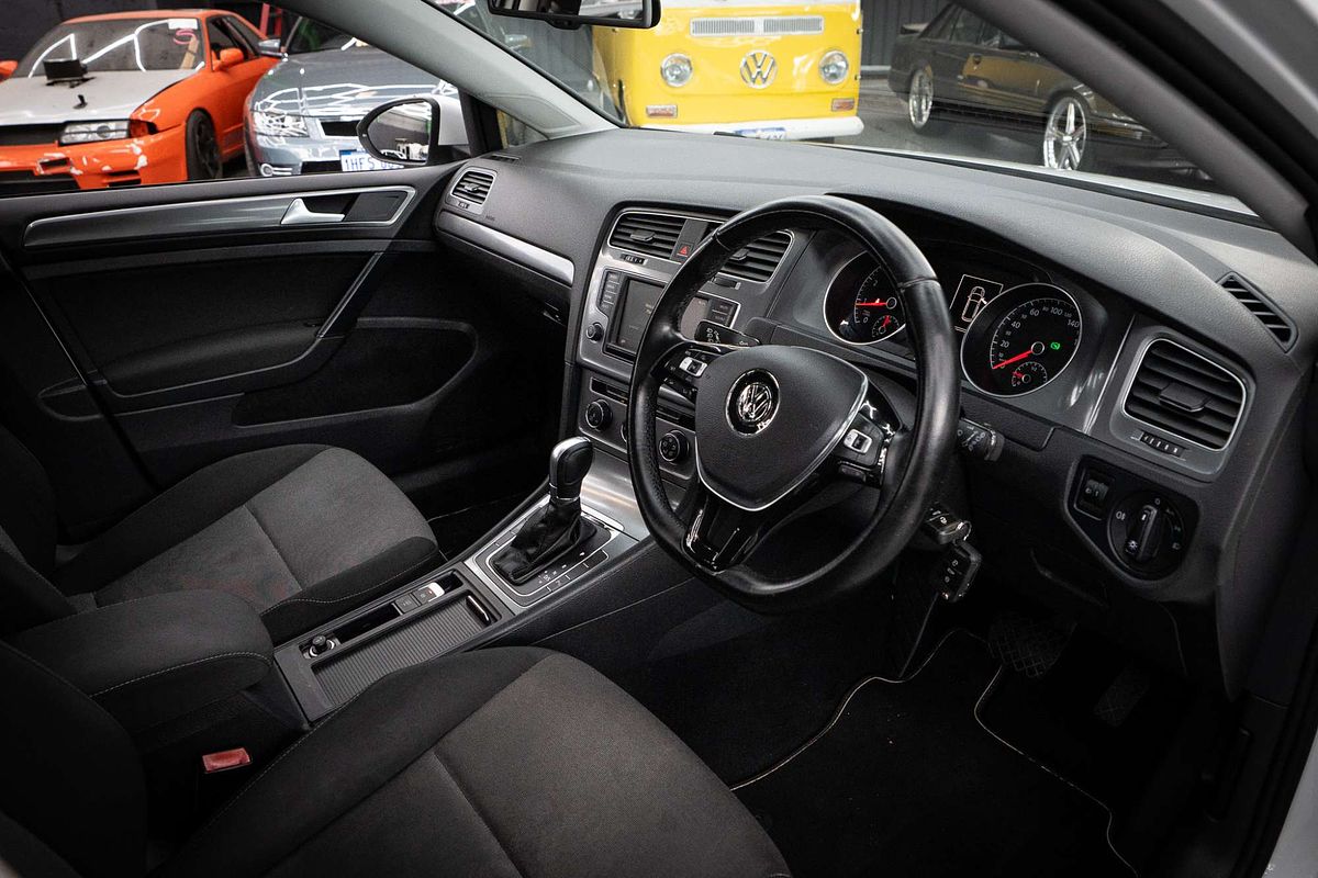 2015 Volkswagen Golf 92TSI Trendline 7
