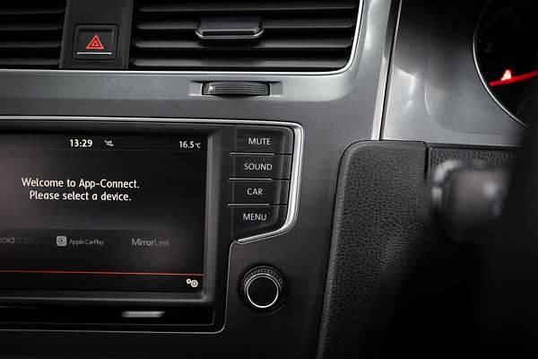 2015 Volkswagen Golf 92TSI Trendline 7