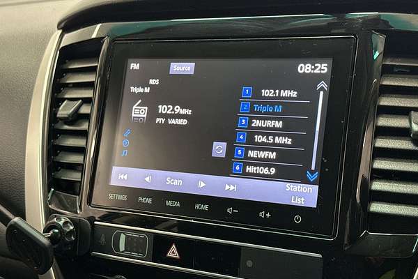 2021 Mitsubishi Pajero Sport GLX QF