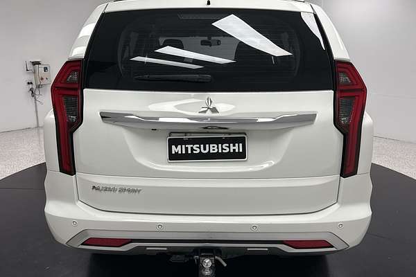 2021 Mitsubishi Pajero Sport GLX QF