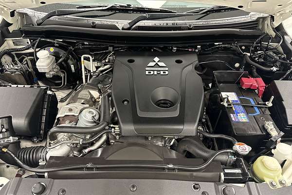 2021 Mitsubishi Pajero Sport GLX QF
