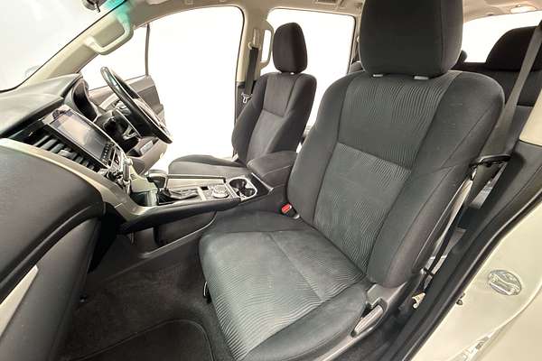 2021 Mitsubishi Pajero Sport GLX QF