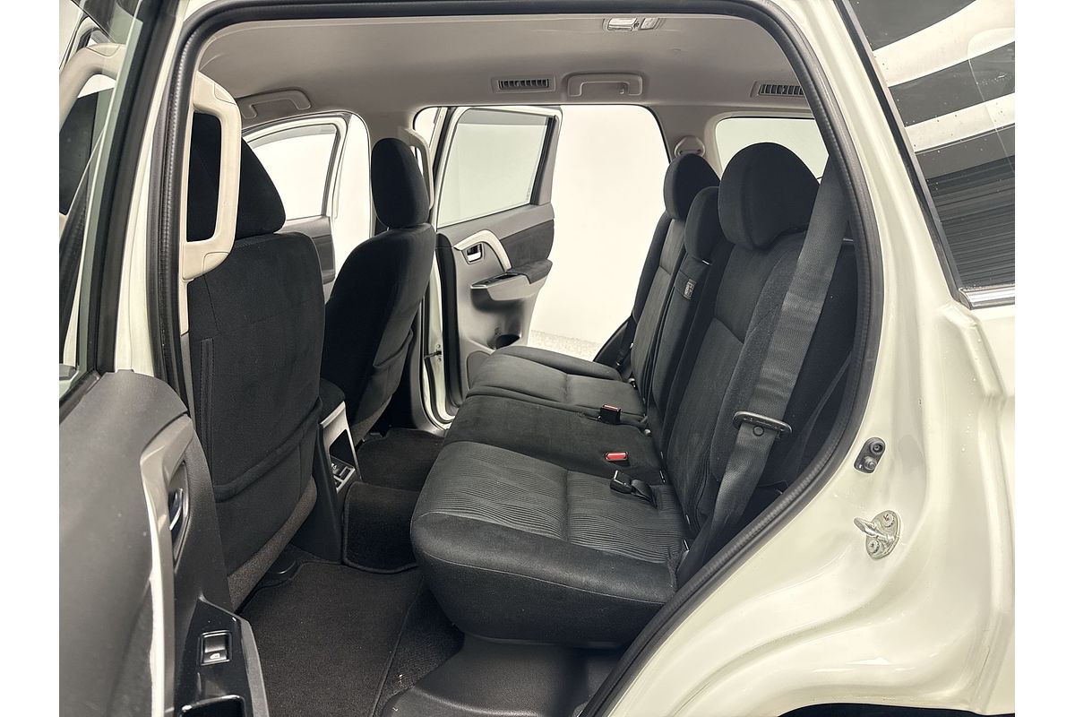 2021 Mitsubishi Pajero Sport GLX QF