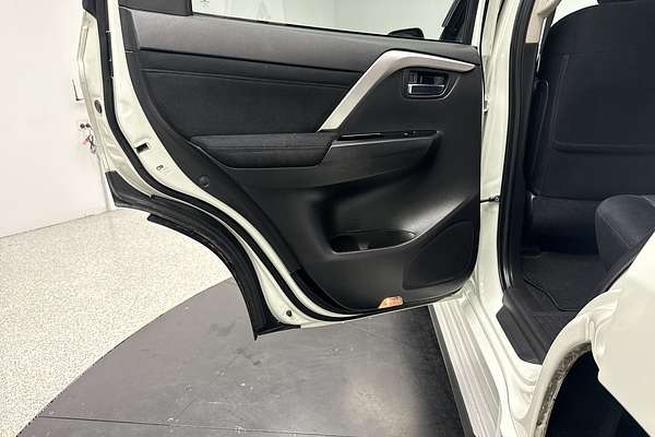 2021 Mitsubishi Pajero Sport GLX QF