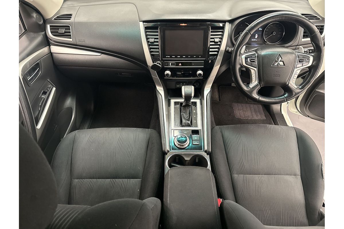 2021 Mitsubishi Pajero Sport GLX QF