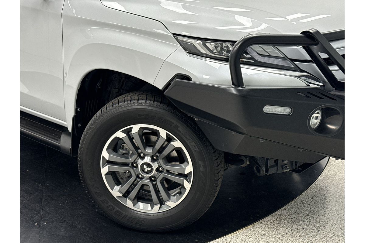 2023 Mitsubishi Triton GLS MR 4X4