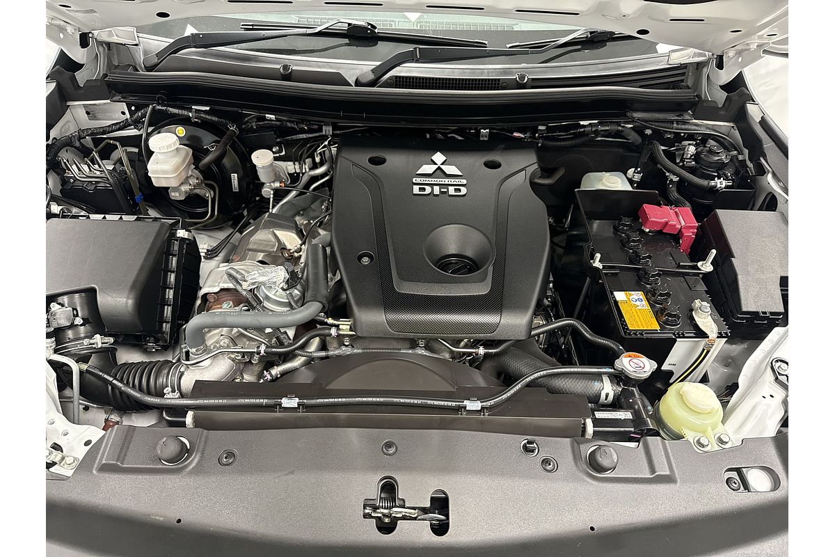 2023 Mitsubishi Triton GLS MR 4X4