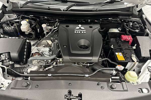 2023 Mitsubishi Triton GLS MR 4X4