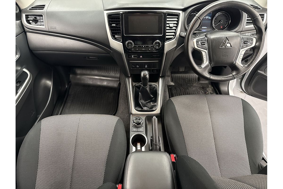 2023 Mitsubishi Triton GLS MR 4X4