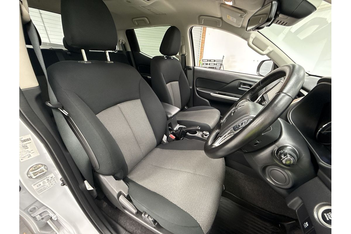 2023 Mitsubishi Triton GLS MR 4X4
