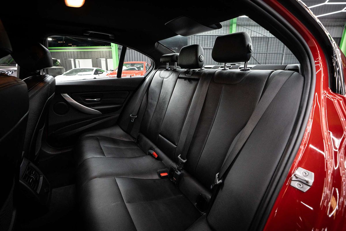 2014 BMW 3 Series 316i M Sport F30