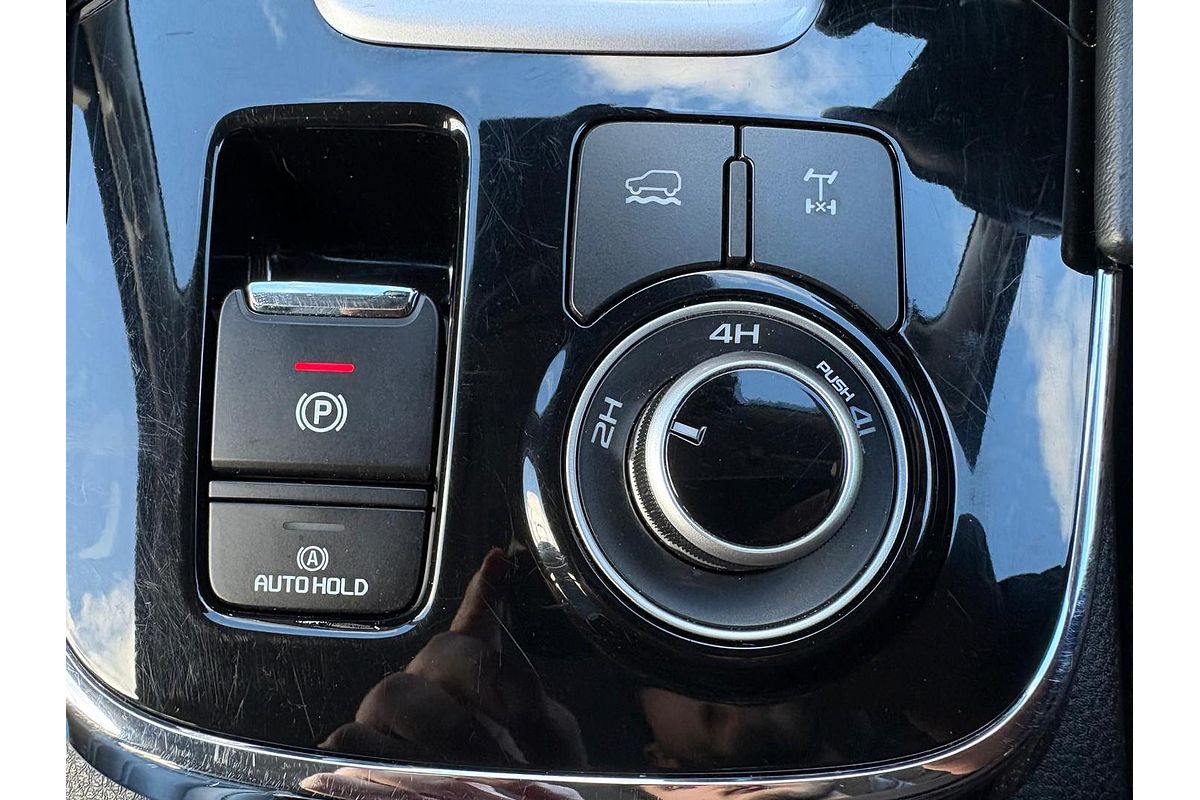 2023 Isuzu MU-X LS-T