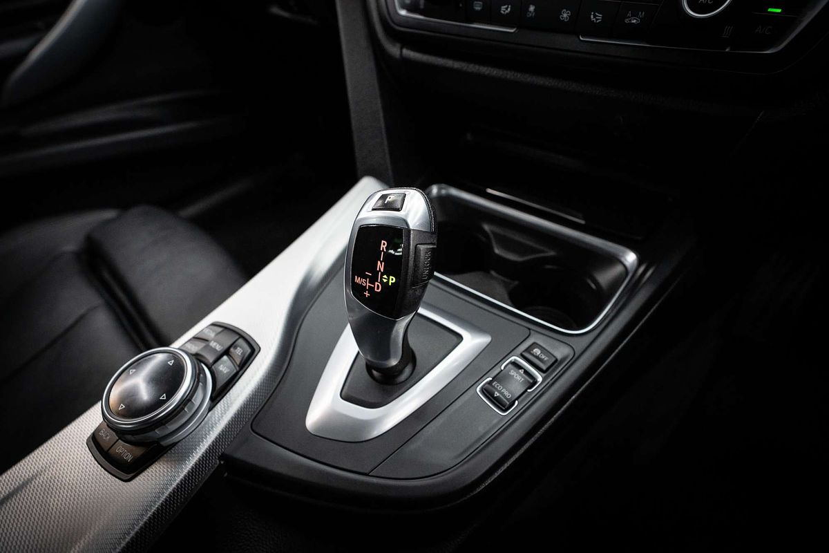 2014 BMW 3 Series 316i M Sport F30