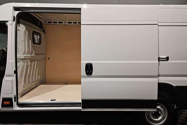 2024 Fiat Ducato Series 9 LWB