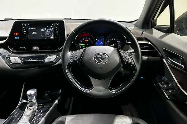 2017 Toyota C-HR Koba NGX50R