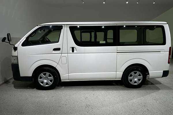 2016 Toyota Hiace TRH200V