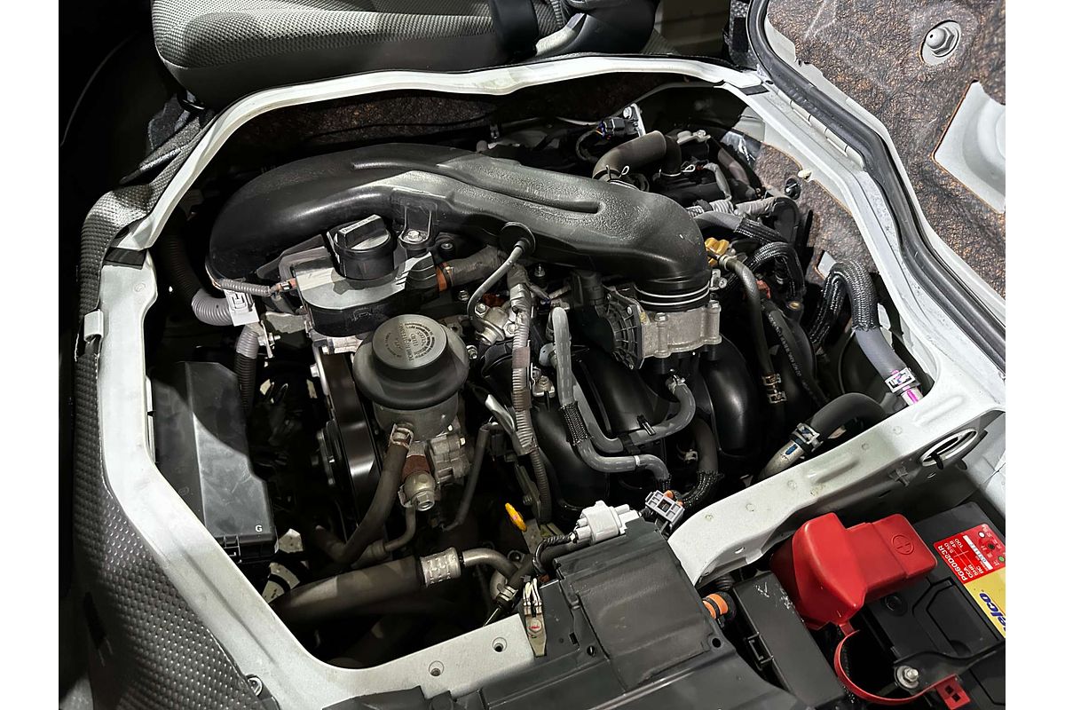 2016 Toyota Hiace TRH200V
