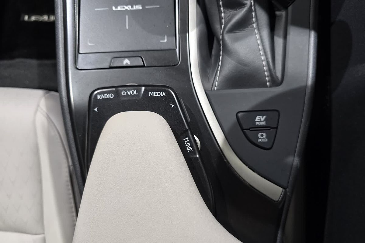 2021 Lexus UX250h UX250h Luxury 2.0L Hybrid Auto E-CVT SUV MZAH10R