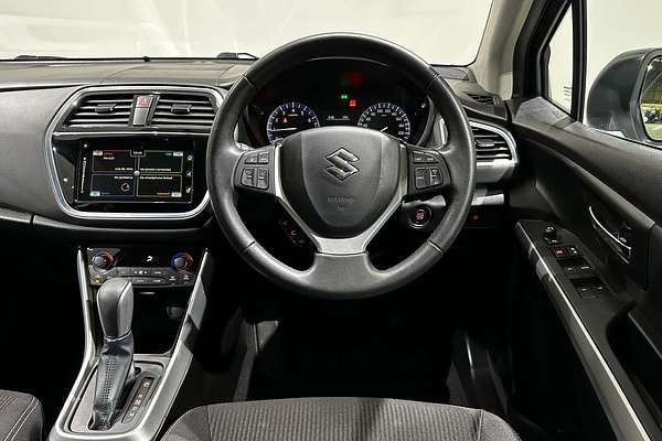 2017 Suzuki S-Cross Turbo JY