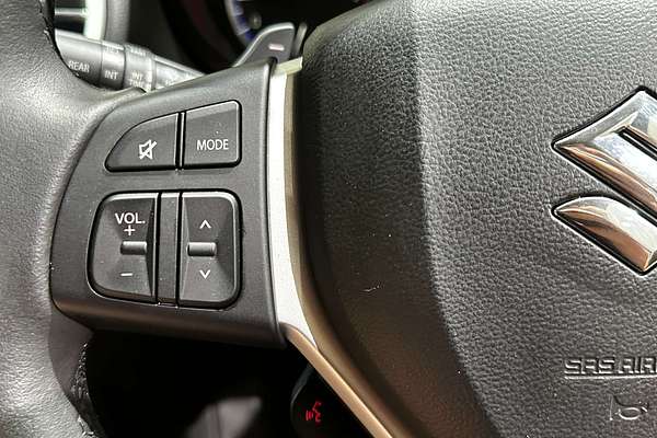 2017 Suzuki S-Cross Turbo JY