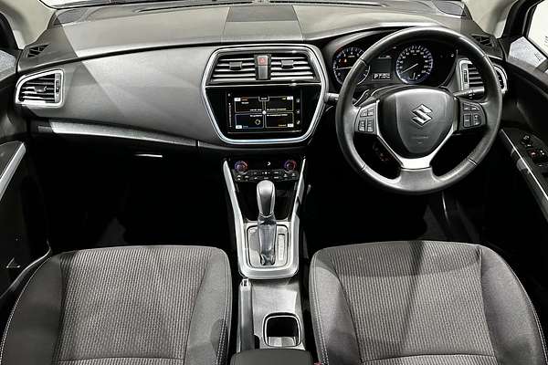 2017 Suzuki S-Cross Turbo JY