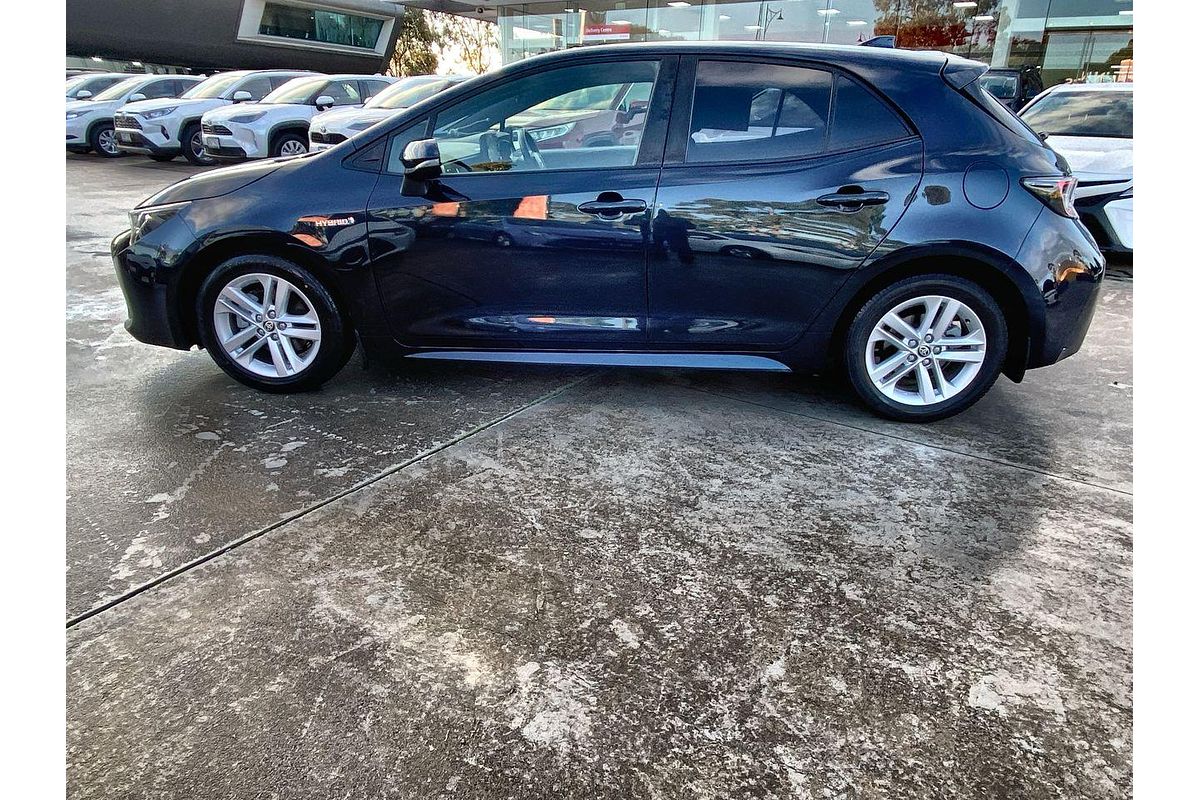 2019 Toyota Corolla Ascent Sport Hybrid ZWE211R