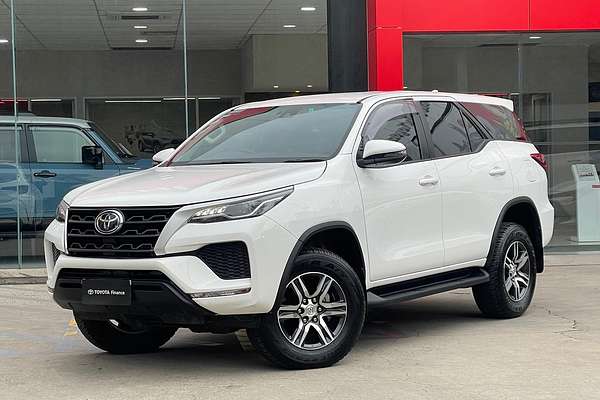 2021 Toyota Fortuner GX GUN156R