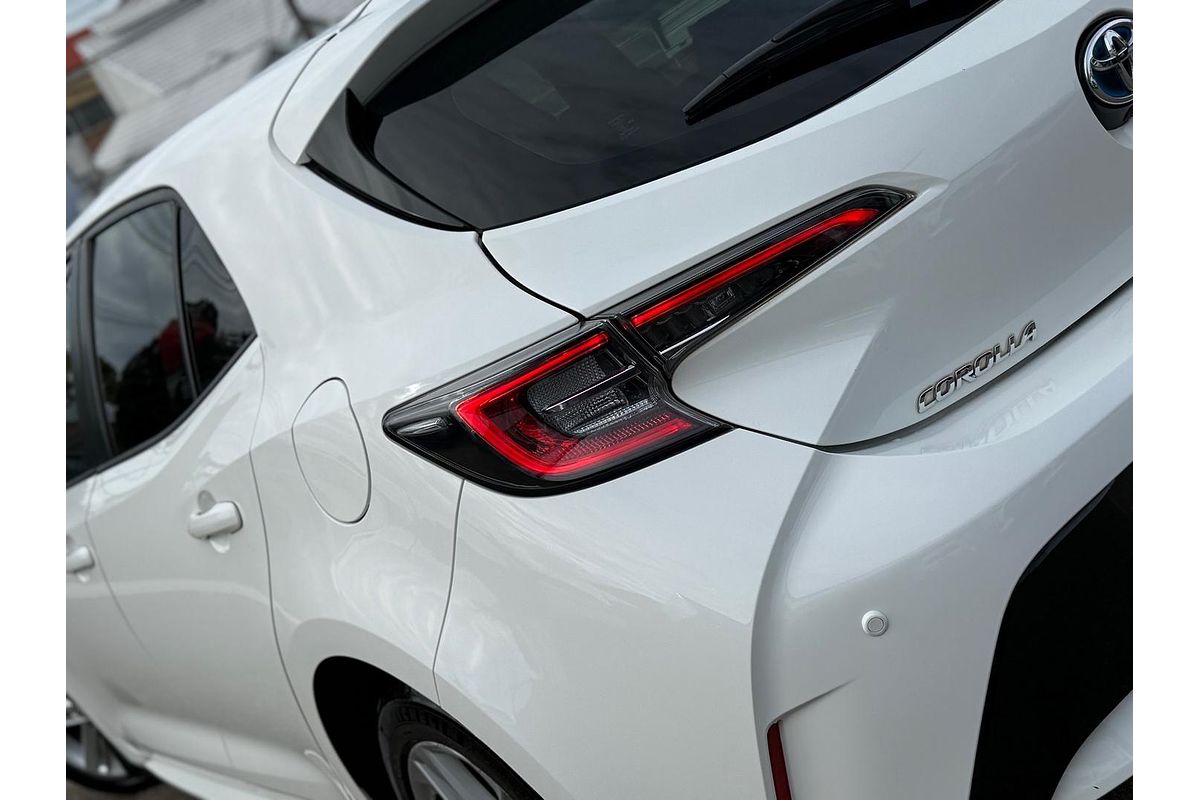 2022 Toyota Corolla Ascent Sport Hybrid ZWE211R