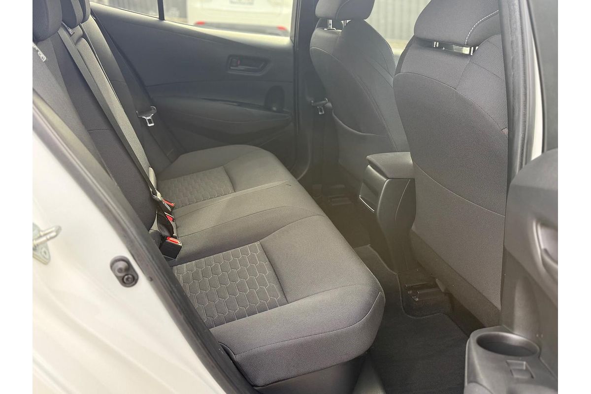 2022 Toyota Corolla Ascent Sport Hybrid ZWE211R