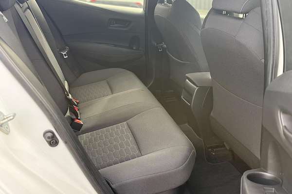2022 Toyota Corolla Ascent Sport Hybrid ZWE211R