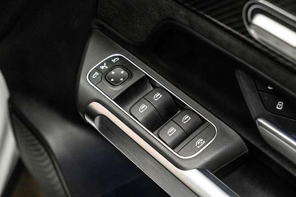 2024 Mercedes-Benz GLB-Class GLB250 X247