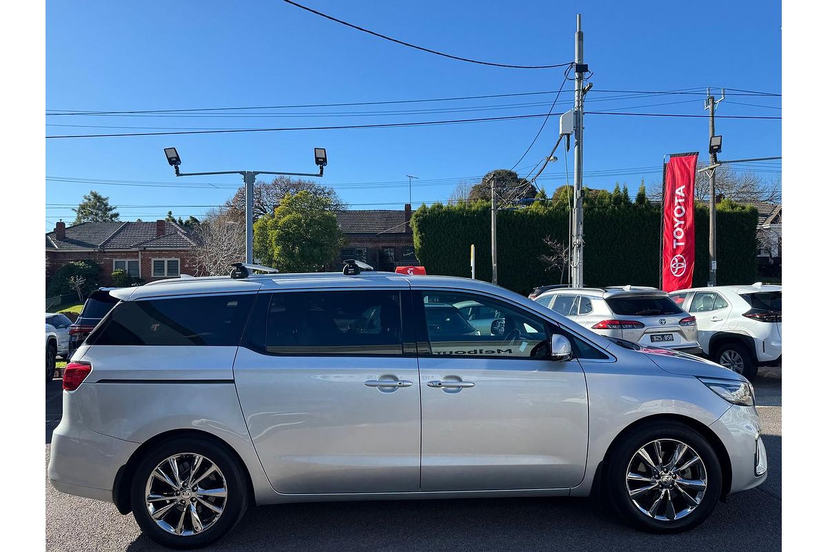 2018 Kia Carnival Platinum YP