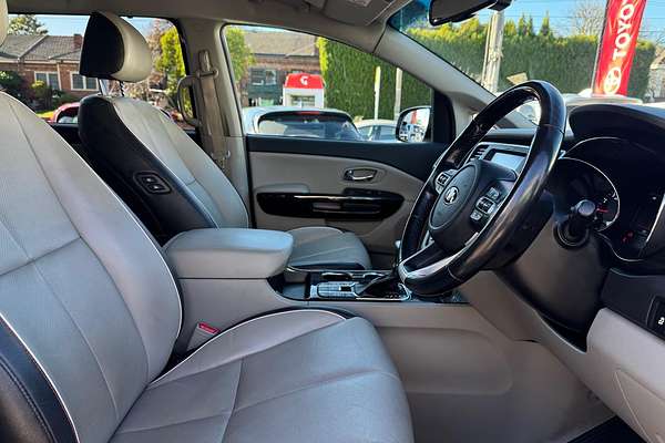 2018 Kia Carnival Platinum YP