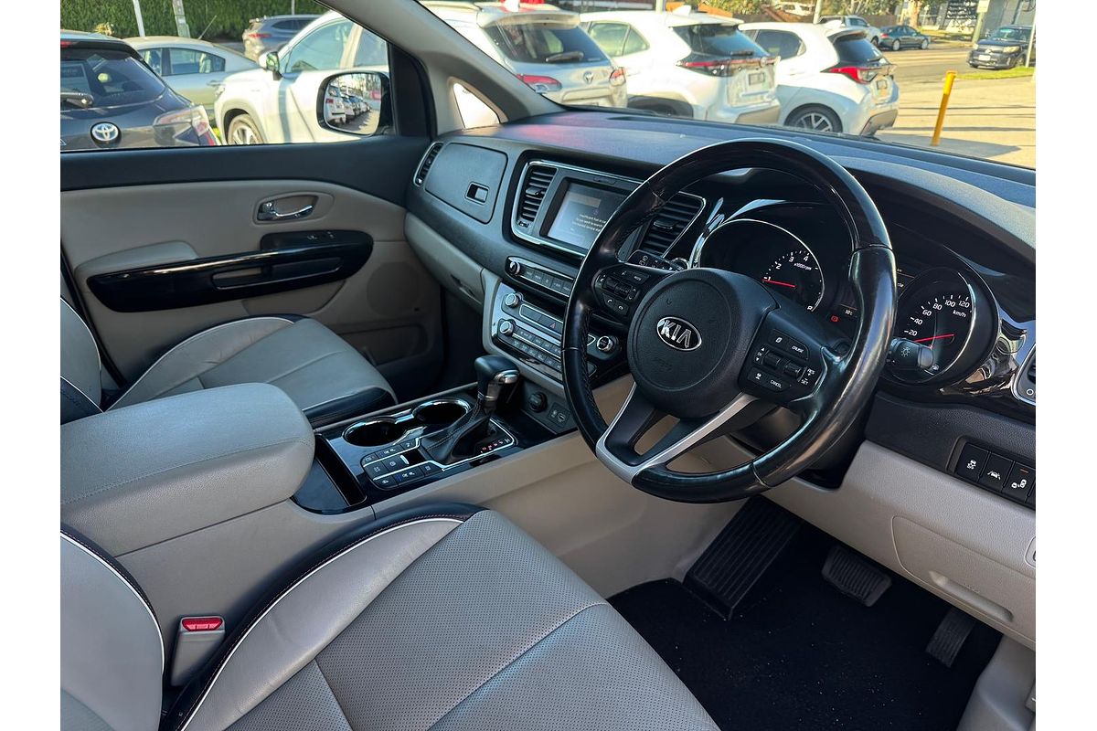 2018 Kia Carnival Platinum YP