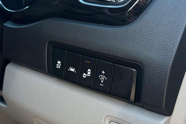 2018 Kia Carnival Platinum YP