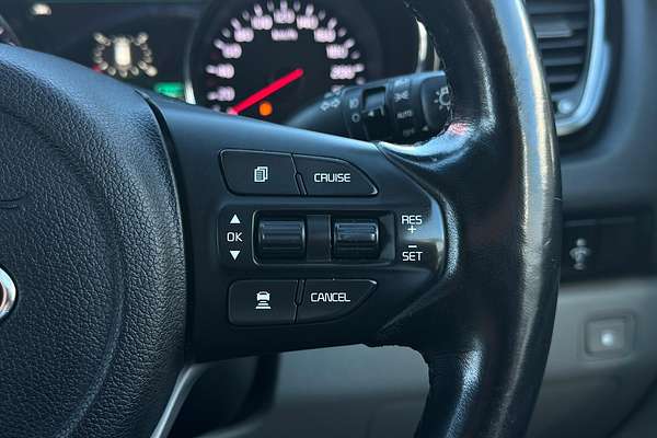 2018 Kia Carnival Platinum YP