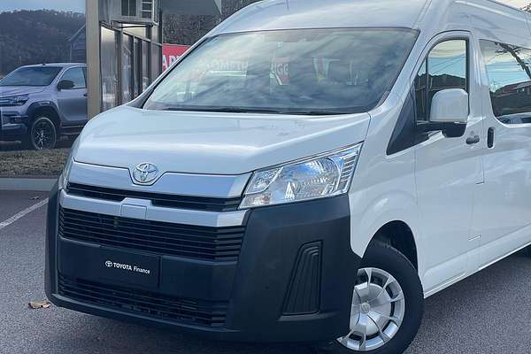 2019 Toyota Hiace Commuter GDH322R ELWB High Roof