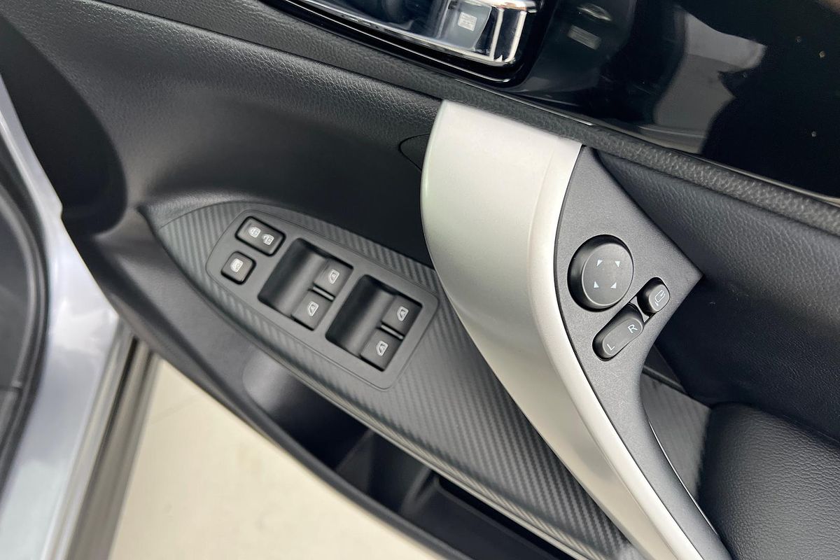 2023 Mitsubishi Eclipse Cross PHEV Exceed YB