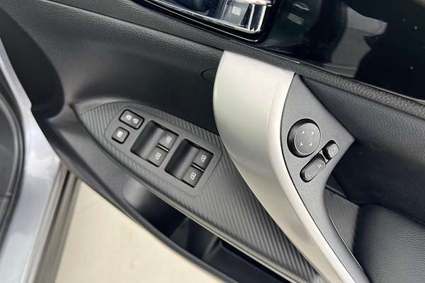 2023 Mitsubishi Eclipse Cross PHEV Exceed YB