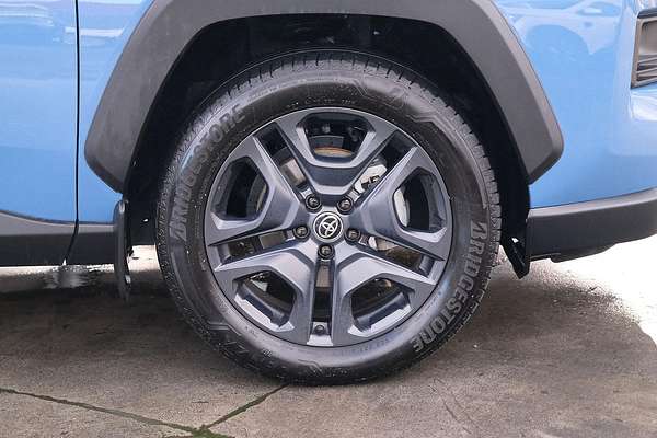 2024 Toyota RAV4 Edge AXAA54R