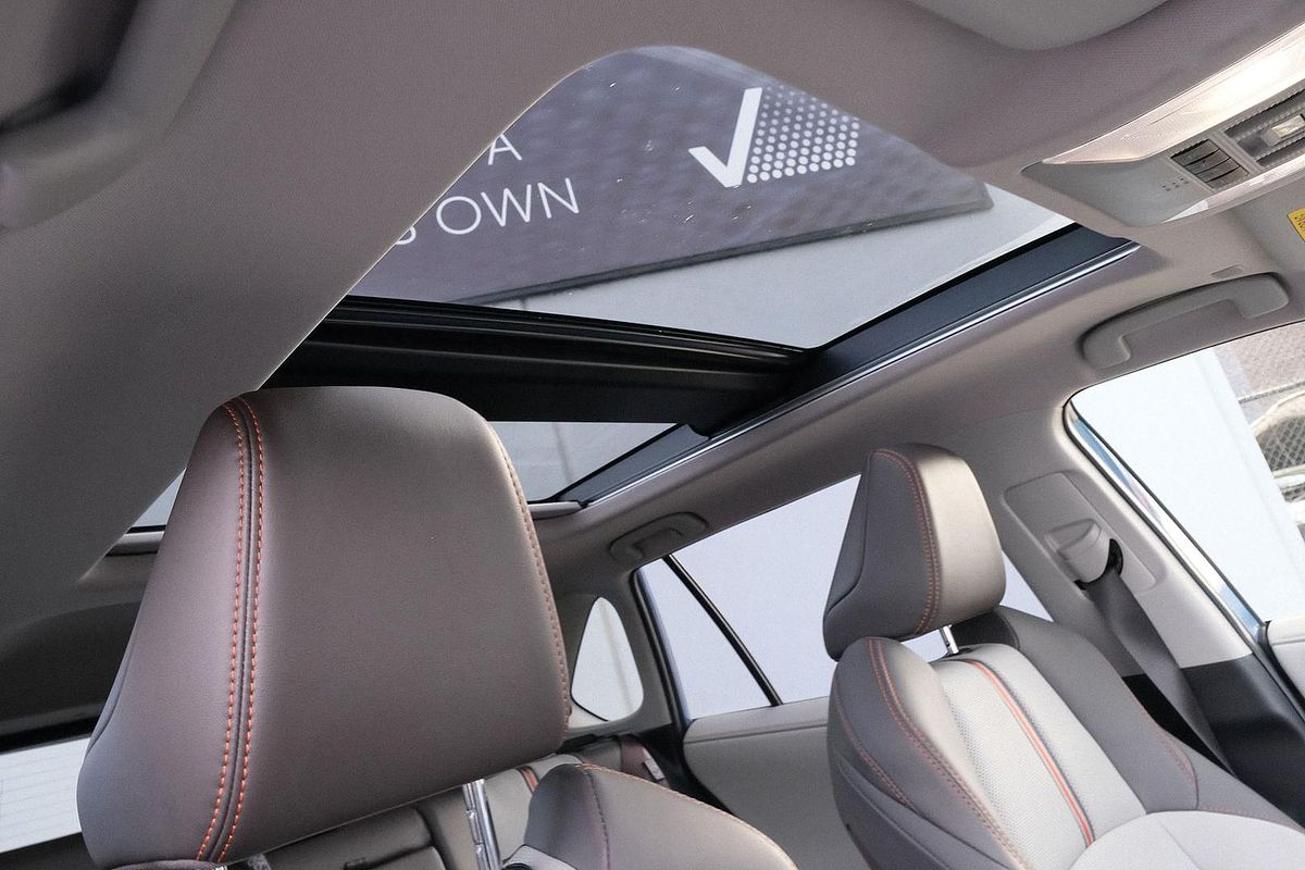 2024 Toyota RAV4 Edge AXAA54R