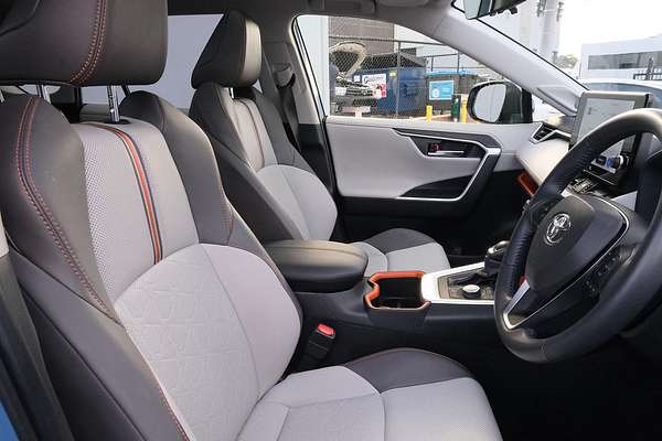 2024 Toyota RAV4 Edge AXAA54R