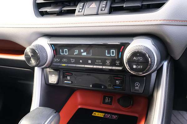 2024 Toyota RAV4 Edge AXAA54R