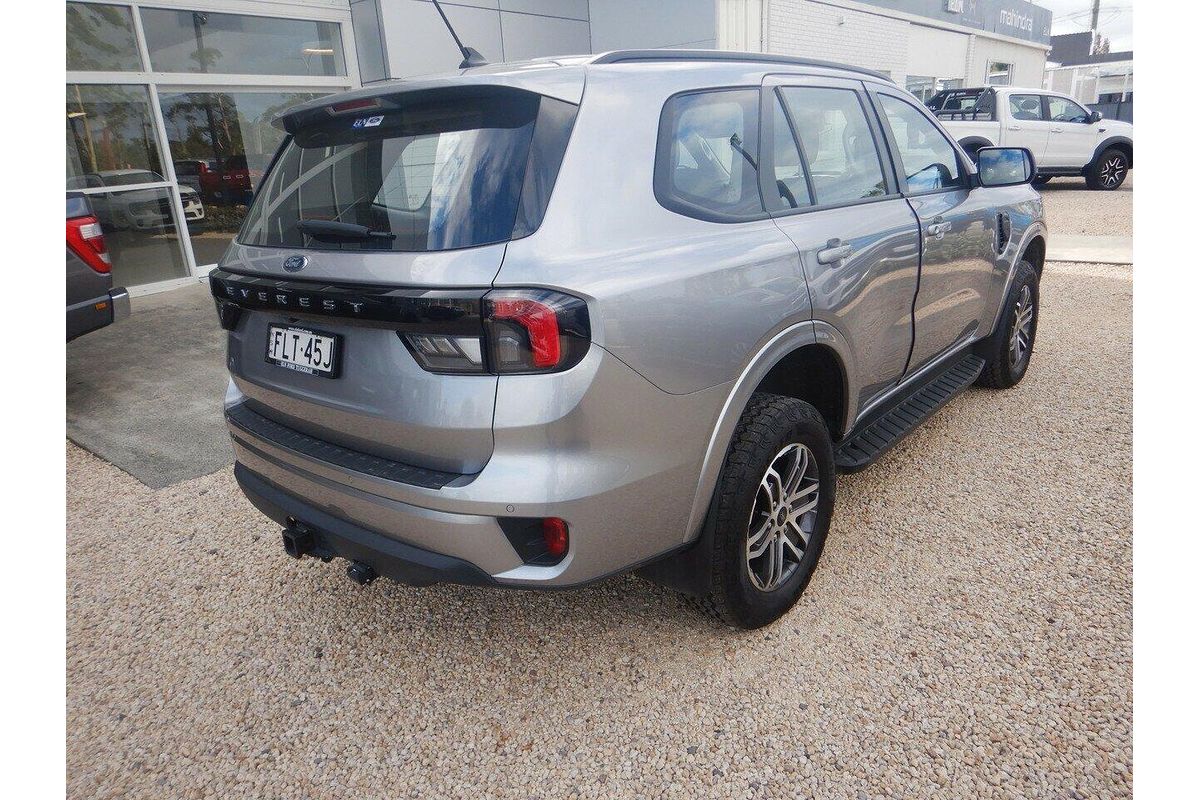 2023 Ford Everest Ambiente 2.0L