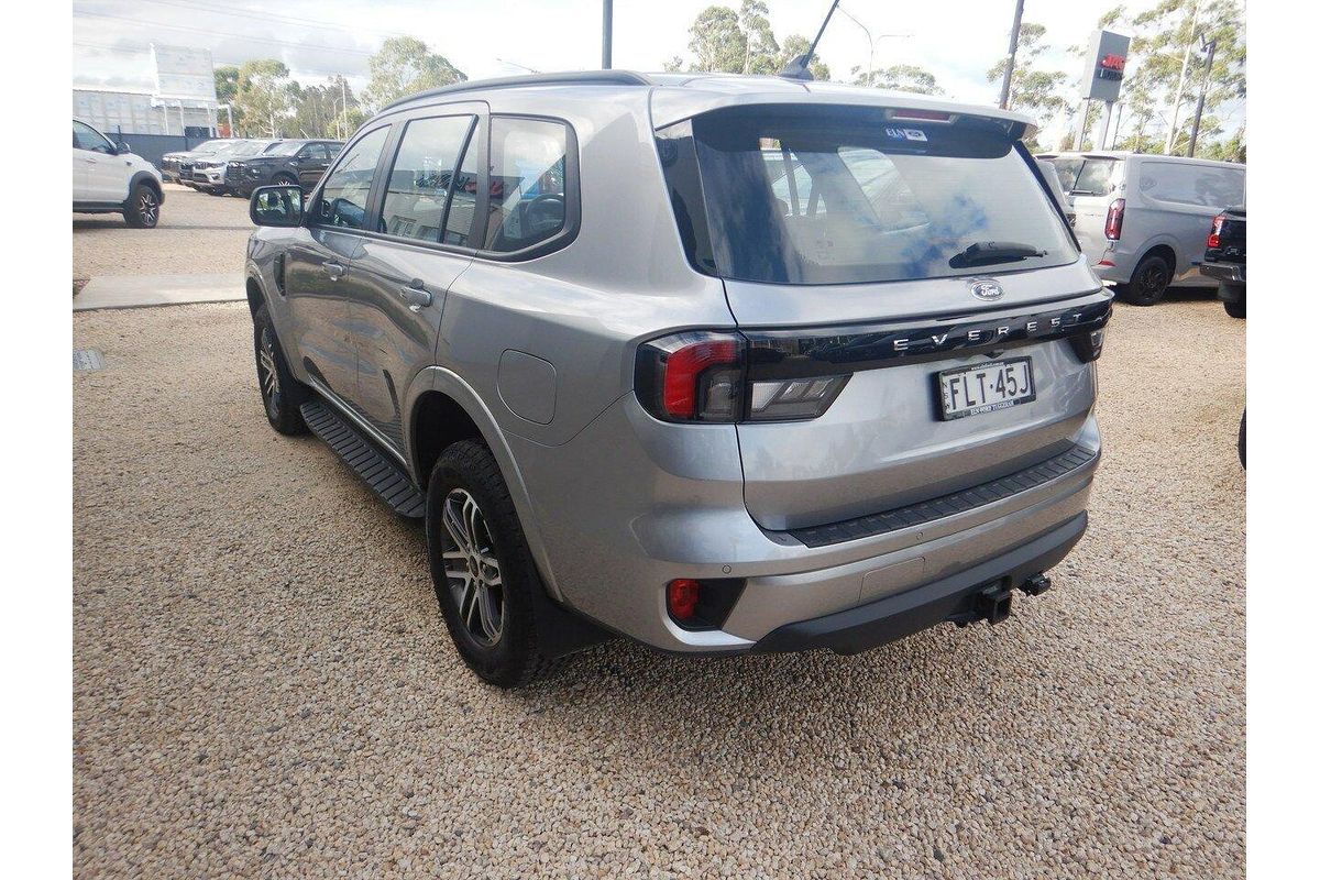 2023 Ford Everest Ambiente 2.0L