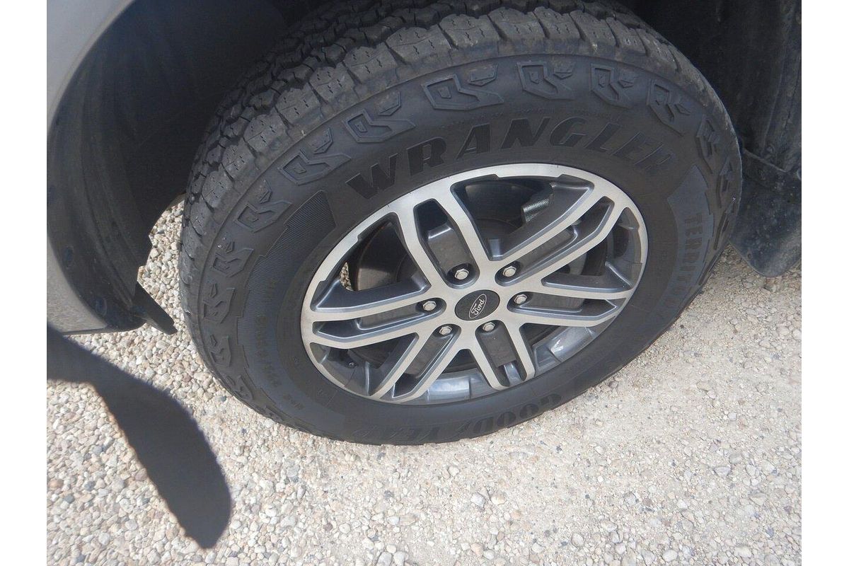 2023 Ford Everest Ambiente 2.0L