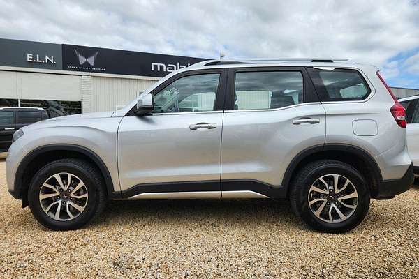 2023 Mahindra Scorpio Z8