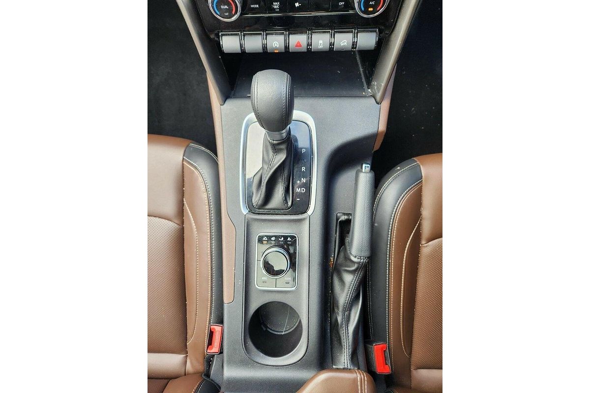 2023 Mahindra Scorpio Z8