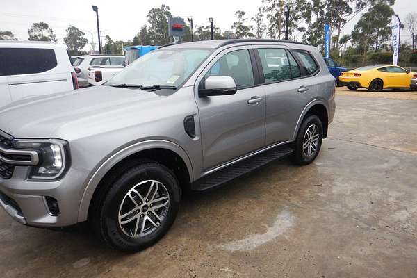 2024 Ford Everest Ambiente 2.0L