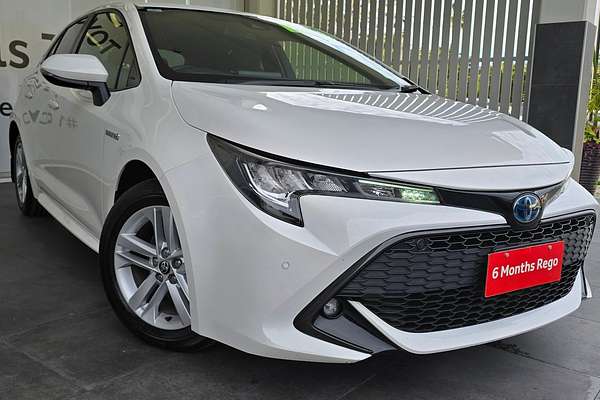 2020 Toyota Corolla SX Hybrid ZWE211R